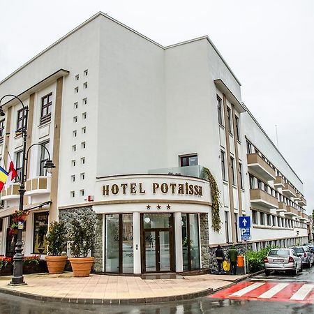Potaissa Hotel トゥルダ エクステリア 写真