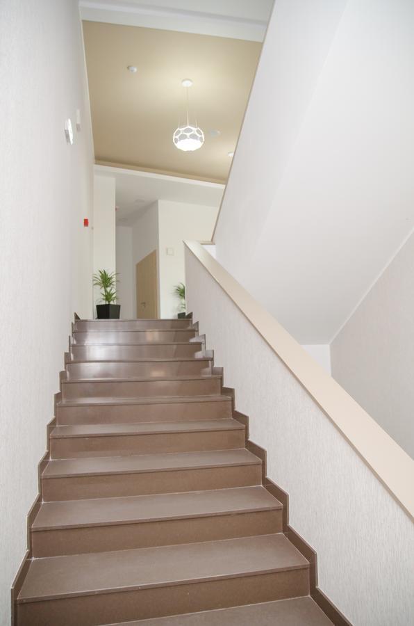 Potaissa Hotel トゥルダ エクステリア 写真