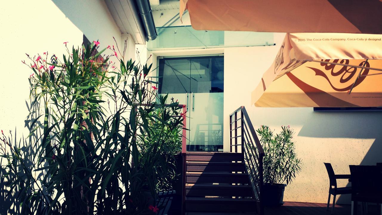 Potaissa Hotel トゥルダ エクステリア 写真